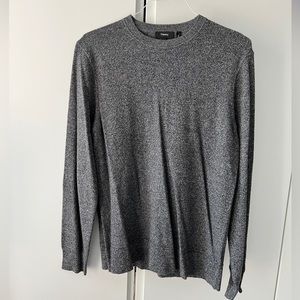Theory long sleeve crew neck sweatshirt in grey - M